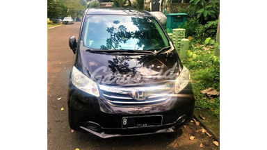 2012 Honda Freed E Facelift PSD - KM Rendah, Service Record, Siap Pakai 2012 Honda Freed E Facelift PSD - KM Rendah, Service Record, Siap Pakai