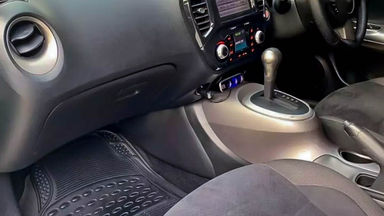 2014 Nissan Juke RX - Mobil Pilihan (s-4) 2014 Nissan Juke RX - Mobil Pilihan (s-4)