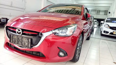 2015 Mazda 2 R - Mobil Pilihan 2015 Mazda 2 R - Mobil Pilihan