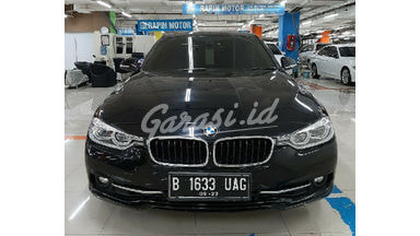 2017 BMW 3 Series 320 LCI Facelift M-Sport - Mobil Pilihan 2017 BMW 3 Series 320 LCI Facelift M-Sport - Mobil Pilihan