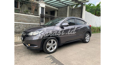 2016 Honda HR-V E CVT - Bisa Nego 2016 Honda HR-V E CVT - Bisa Nego
