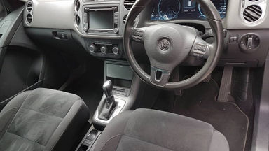 2013 Volkswagen Tiguan 1.4 TSi AT - Kondisi Istimewa (s-4) 2013 Volkswagen Tiguan 1.4 TSi AT - Kondisi Istimewa (s-4)
