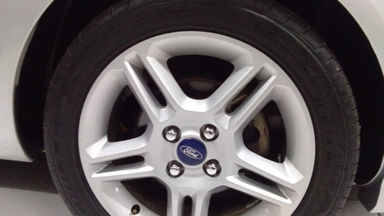2012 Ford C-Max S Limited - Barang Bagus Siap Pakai (s-4) 2012 Ford C-Max S Limited - Barang Bagus Siap Pakai (s-4)