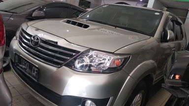 2013 Toyota Fortuner G - mulus terawat, kondisi OK, Tangguh (s-0) 2013 Toyota Fortuner G - mulus terawat, kondisi OK, Tangguh (s-0)