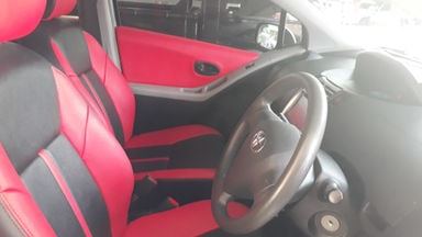 2007 Toyota Yaris E - Kondisi Mulus Tinggal Pakai (s-4) 2007 Toyota Yaris E - Kondisi Mulus Tinggal Pakai (s-4)