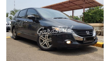 2011 Honda Odyssey prestige - Kondisi Mulus Tinggal Pakai 2011 Honda Odyssey prestige - Kondisi Mulus Tinggal Pakai