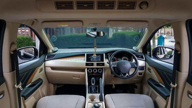 2017 Mitsubishi Xpander Ultimate - Mobil Pilihan (s-5) 2017 Mitsubishi Xpander Ultimate - Mobil Pilihan (s-5)