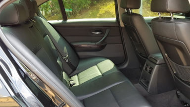2012 BMW 3 Series 320i Executive - E 90 LCI (s-14) 2012 BMW 3 Series 320i Executive - E 90 LCI (s-14)