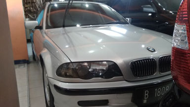 2001 BMW 3 Series 318i - Barang Mulus (s-1) 2001 BMW 3 Series 318i - Barang Mulus (s-1)