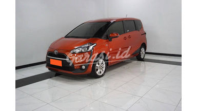 2017 Toyota Sienta G 2017 Toyota Sienta G
