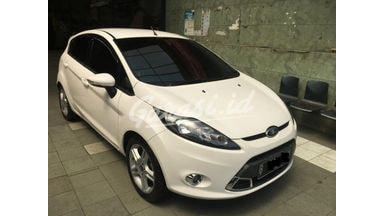 2012 Ford Fiesta S - Rawatan istimewa siap pakai 2012 Ford Fiesta S - Rawatan istimewa siap pakai