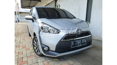 2017 Toyota Sienta V - Mobil Pilihan 2017 Toyota Sienta V - Mobil Pilihan
