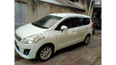 2014 Suzuki Ertiga GL - Pemakaian Pribadi 2014 Suzuki Ertiga GL - Pemakaian Pribadi