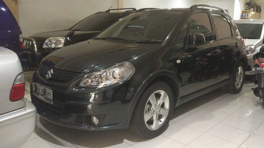 2012 Suzuki Sx4 - Kondisi Mulus 2012 Suzuki Sx4 - Kondisi Mulus
