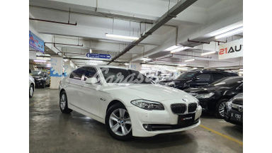 2013 BMW 5 Series 528i - Mulus Terawat 2013 BMW 5 Series 528i - Mulus Terawat