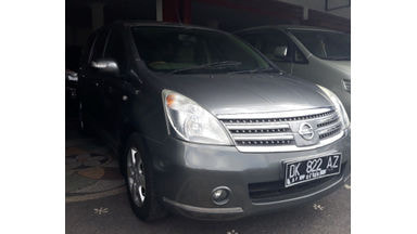 2010 Nissan Grand Livina 1.5 - Terawat Siap Pakai 2010 Nissan Grand Livina 1.5 - Terawat Siap Pakai