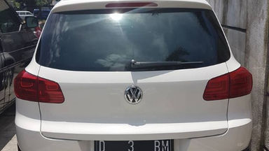 2013 Volkswagen Tiguan 1.4 TSi AT - Kondisi Istimewa (s-2) 2013 Volkswagen Tiguan 1.4 TSi AT - Kondisi Istimewa (s-2)