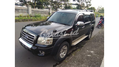 2007 Ford Everest SUV - Fitur Mobil Lengkap 2007 Ford Everest SUV - Fitur Mobil Lengkap