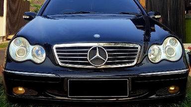 2001 Mercedes Benz C-Class W203 // C240 - Kondisi Ciamik 2001 Mercedes Benz C-Class W203 // C240 - Kondisi Ciamik