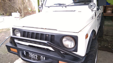 2005 Suzuki Katana 1.0 - Sangat Istimewa Seperti Baru (s-3) 2005 Suzuki Katana 1.0 - Sangat Istimewa Seperti Baru (s-3)