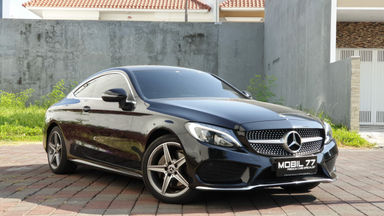 2017 Mercedes Benz C-Class C200 AMG Coupe - Sangat Istimewa Seperti Baru 2017 Mercedes Benz C-Class C200 AMG Coupe - Sangat Istimewa Seperti Baru