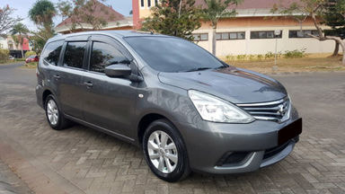 2014 Nissan Grand Livina SV - Mobil Pilihan 2014 Nissan Grand Livina SV - Mobil Pilihan