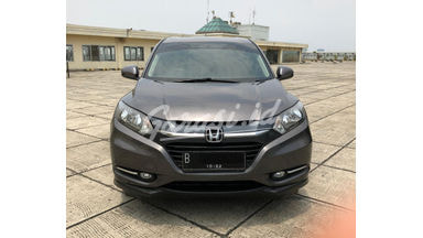 2017 Honda HR-V E cvt - Barang Mulus 2017 Honda HR-V E cvt - Barang Mulus