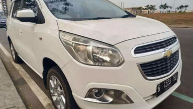 2013 Chevrolet Spin LTZ - Istimewa Siap Pakai 2013 Chevrolet Spin LTZ - Istimewa Siap Pakai