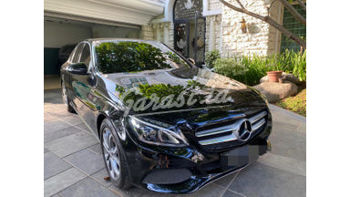 2017 Mercedes Benz C-Class C200 2017 Mercedes Benz C-Class C200