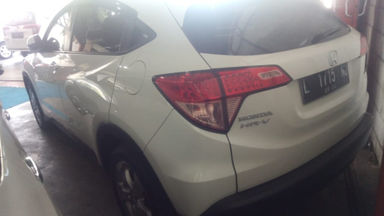 2015 Honda HR-V 1.5 S - Kondisi Mulus Tinggal Pakai (s-4) 2015 Honda HR-V 1.5 S - Kondisi Mulus Tinggal Pakai (s-4)