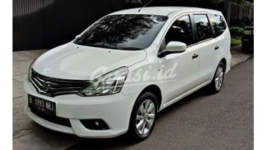 2015 Nissan Grand Livina sv 2015 Nissan Grand Livina sv
