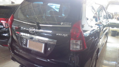 2015 Toyota Avanza VELOZ - SIAP PAKAI!!! (s-1) 2015 Toyota Avanza VELOZ - SIAP PAKAI!!! (s-1)