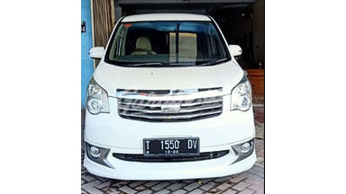 2013 Toyota Nav1 V 2013 Toyota Nav1 V
