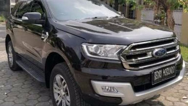 2015 Ford New Everest 2.5 L - SIAP PAKAI (s-0) 2015 Ford New Everest 2.5 L - SIAP PAKAI (s-0)