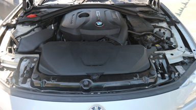 2016 BMW 3 Series 320I - Tdp Ringan (s-5) 2016 BMW 3 Series 320I - Tdp Ringan (s-5)