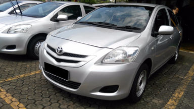 2012 Toyota Limo - Kondisi Mulus Tinggal Pakai 2012 Toyota Limo - Kondisi Mulus Tinggal Pakai