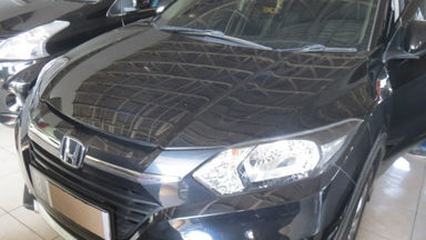 2015 Honda HR-V 1,5 - SIAP PAKAI!!! (s-0) 2015 Honda HR-V 1,5 - SIAP PAKAI!!! (s-0)