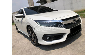 2018 Honda Civic ES 2018 Honda Civic ES