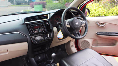 2016 Honda Brio E satya - Model baru, bagus dan murah (s-7) 2016 Honda Brio E satya - Model baru, bagus dan murah (s-7)