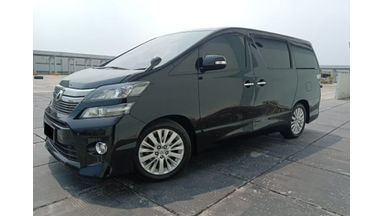 2014 Toyota Vellfire ZG - Mobil Pilihan 2014 Toyota Vellfire ZG - Mobil Pilihan