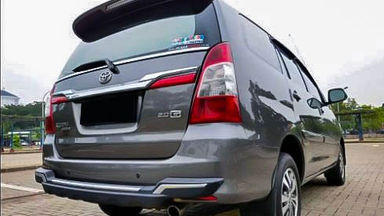 2015 Toyota Kijang Innova G - Mobil Pilihan (s-2) 2015 Toyota Kijang Innova G - Mobil Pilihan (s-2)