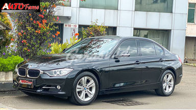 2015 BMW 3 Series F30 320i 2015 BMW 3 Series F30 320i