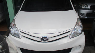 2012 Daihatsu Xenia X - Istimewa Seperti Baru (s-0) 2012 Daihatsu Xenia X - Istimewa Seperti Baru (s-0)