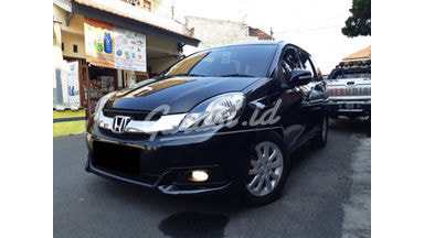 2015 Honda Mobilio E - Mobil Pilihan 2015 Honda Mobilio E - Mobil Pilihan