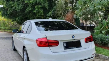 2018 BMW 320i LCI - UNIT TERAWAT, SIAP PAKAI, NO PR (s-2) 2018 BMW 320i LCI - UNIT TERAWAT, SIAP PAKAI, NO PR (s-2)