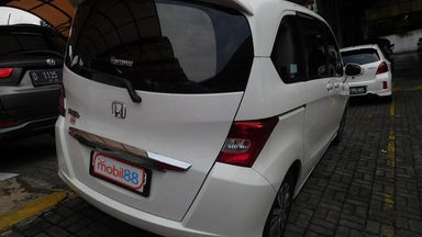 2013 Honda Freed PSD 1.5 AT AC DOUBLE - Barang Istimewa Dan Harga Menarik (s-5) 2013 Honda Freed PSD 1.5 AT AC DOUBLE - Barang Istimewa Dan Harga Menarik (s-5)