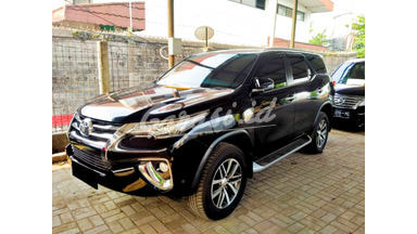2017 Toyota Fortuner VRZ - Mobil Pilihan 2017 Toyota Fortuner VRZ - Mobil Pilihan