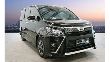 2018 Toyota Voxy 2.0 - Istimewa Siap Pakai 2018 Toyota Voxy 2.0 - Istimewa Siap Pakai