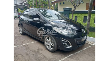 2010 Mazda 2 R 2010 Mazda 2 R