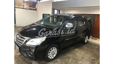2015 Toyota Kijang Innova E - Barang Bagus, Perawatan Siap Luar Kota 2015 Toyota Kijang Innova E - Barang Bagus, Perawatan Siap Luar Kota